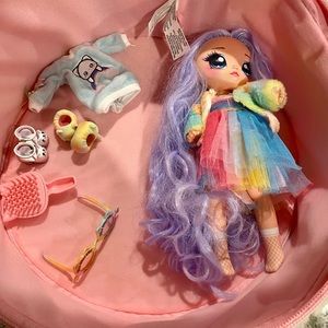 Na Na Surprise Doll and Case